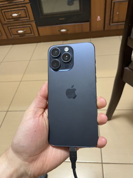 iPhone 15 Pro Max 256 Neverlock