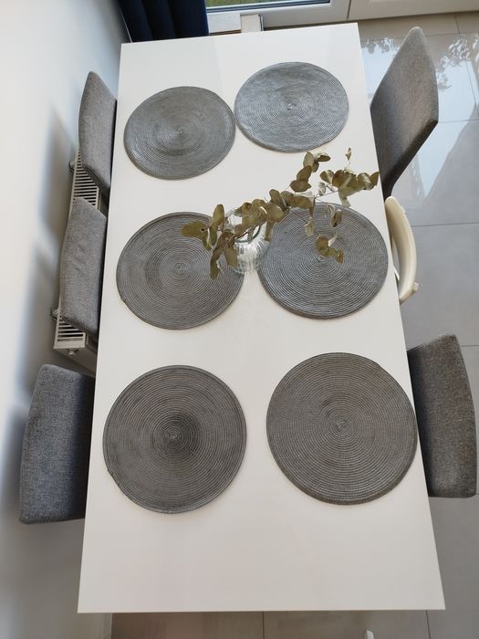 Stół z 6 krzesłami Ikea