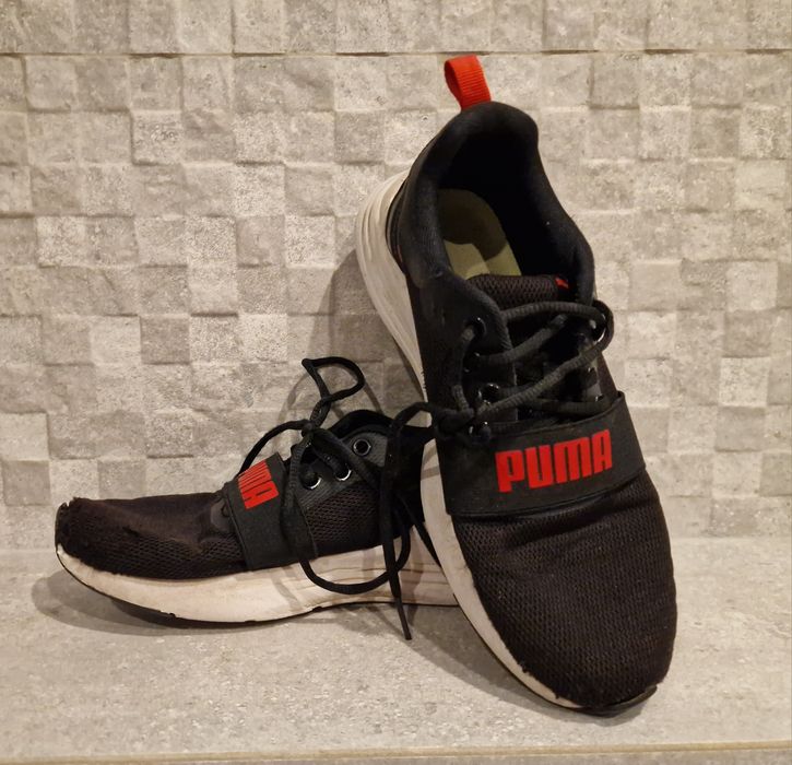 Czarne buty sportowe Puma 40 adidasy 25,5cm Wired Run Signature męskie