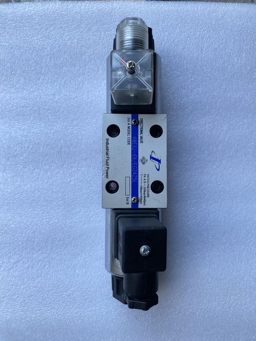 Гидрораспределитель BTA. 4WE6J-6X/EG24Z5L