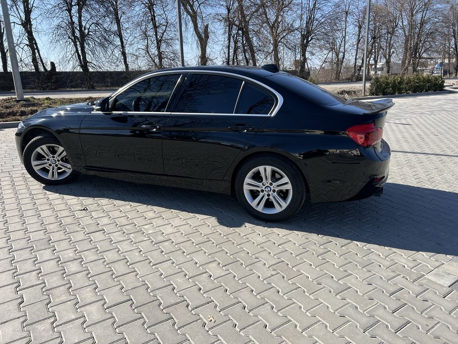 Bmw f30 330i 2017