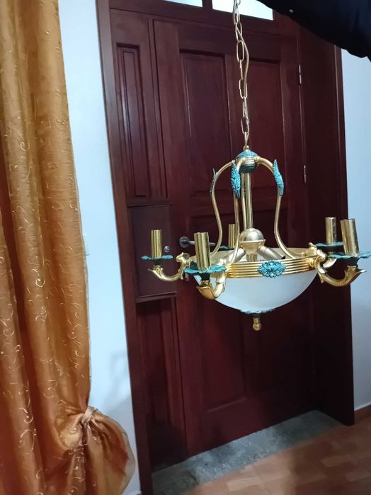 Candeeiros de teto em latão fundido e vidro de alabastro