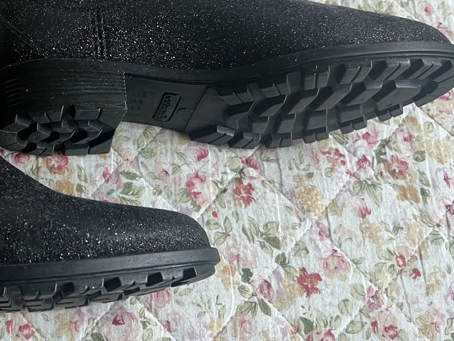 Botas Cubanas Pretas com Brilho