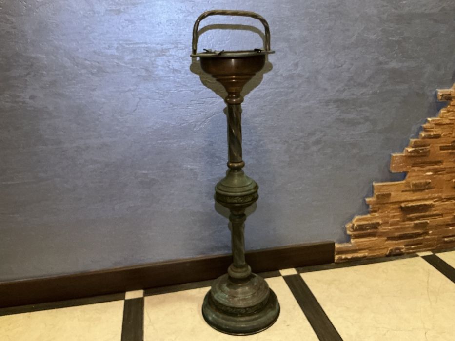 Вінтажна підлогова попільничка з латуні / бронзи, масивна, важка,торг