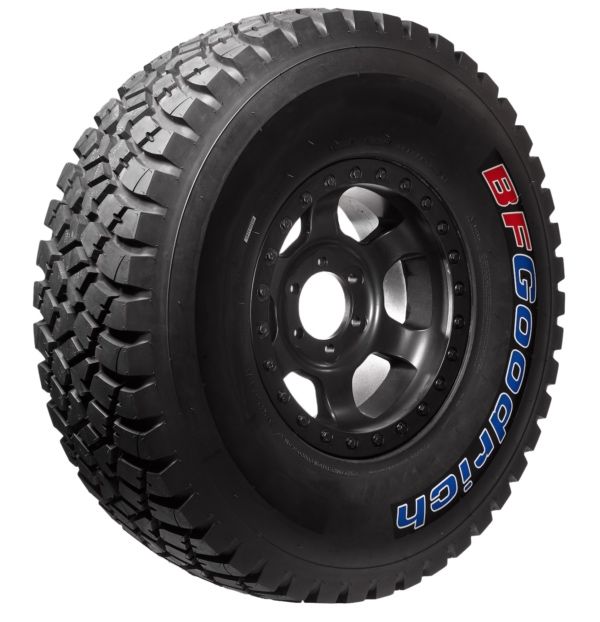 Pneus 35 12.5 r17