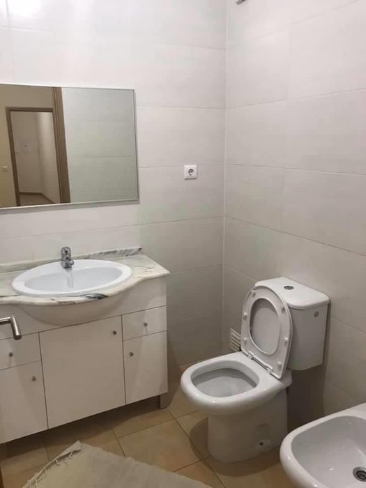 Aluga se quarto em Jugueiros