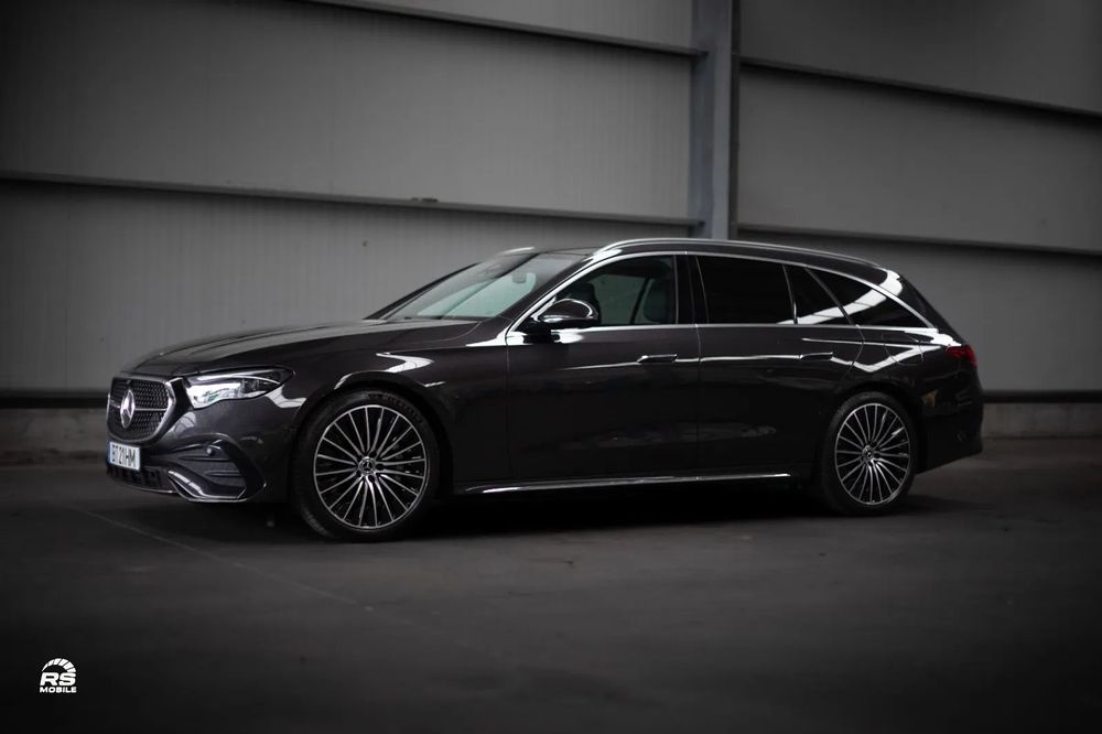 Mercedes-Benz E 300 de AMG Line 4Matic