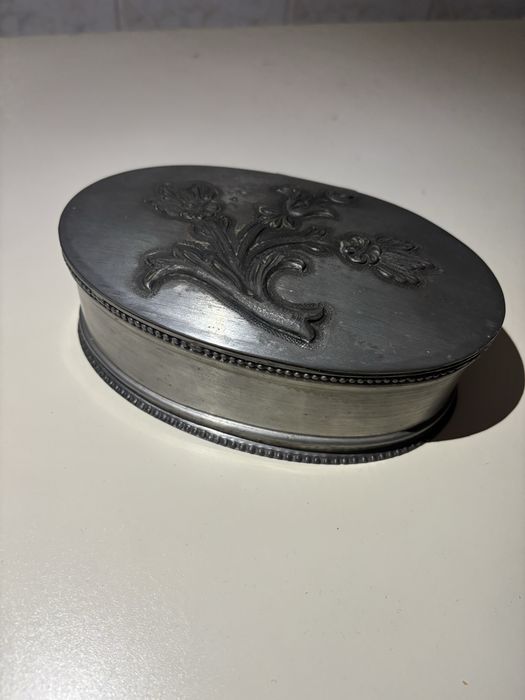 Porta joias de estanho puro