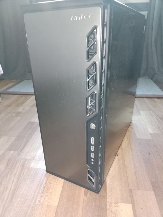 Корпус Antec P183 V3 + блок питания Antec CP-850 (850W)