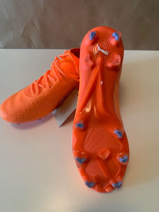 Buty piłkarskie Puma Ultra Wmns