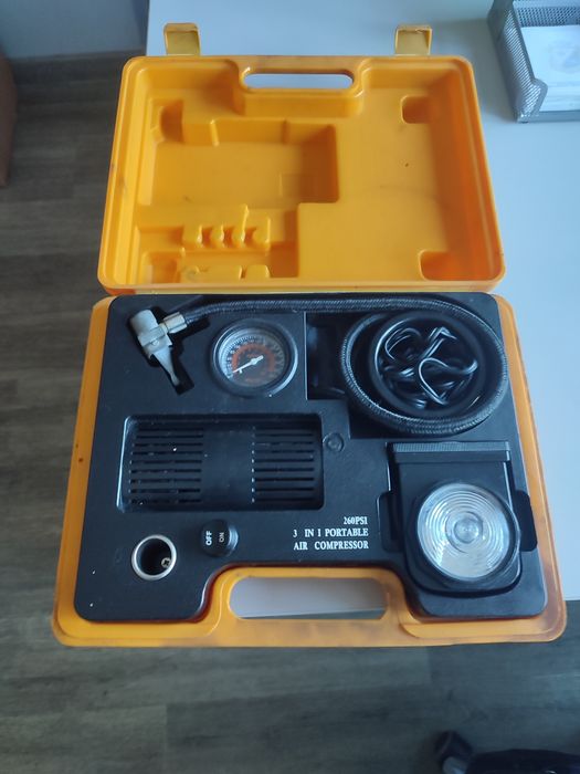 Компрессор автомобильный