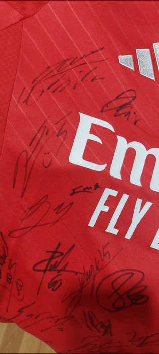 T-shirt Benfica Autografada