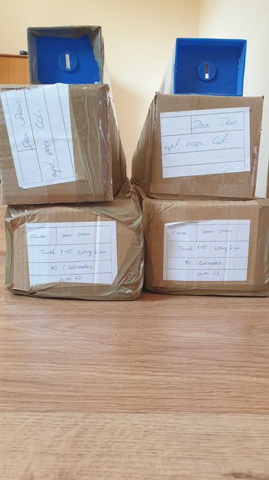 Drzwi przesuwne 90 cm z dedykowaną ościeżnicą 80 cm (2 komplety)