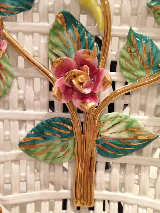 Pratos decorativos antigos