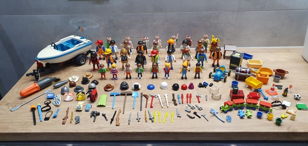 Playmobil ludziki łódź i inne