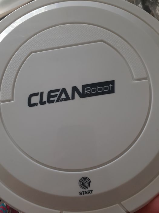 Подам Робот-пилосос