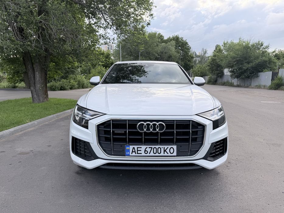 Audi Q8 2019 VIN WAUZZZF16KD045597 фото оголошення 2 з 22