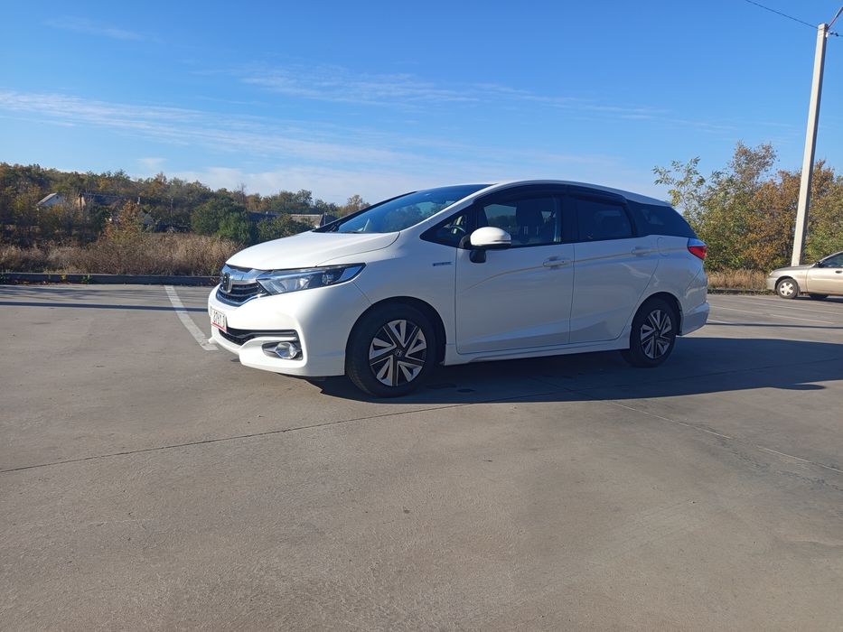 Продам Honda Shuttle 1.5 гібрид, 2018р.