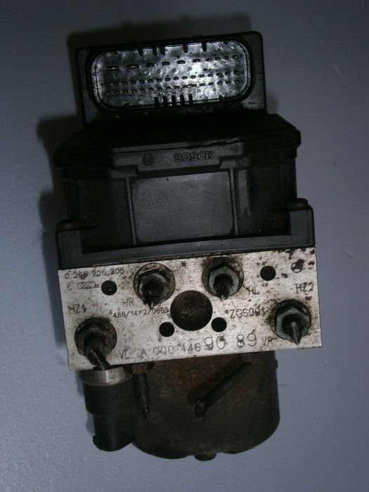 Modulo ABS MercedesVito 111,115CDI (W639). Ref: A000.446.9089
