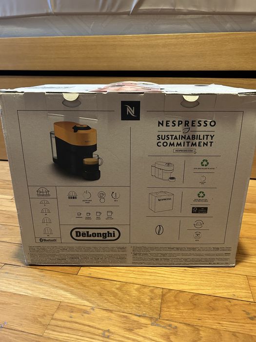 Máquina de Café Nespresso Vertuo Pop