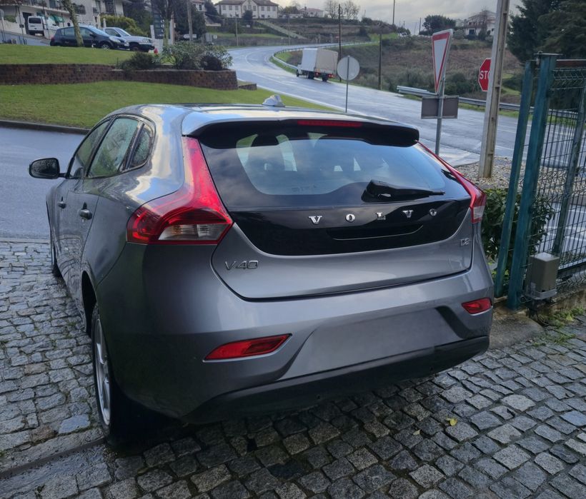 Volvo  v40 1.6 d