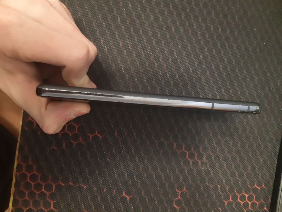 Самсунг с 21 8/128