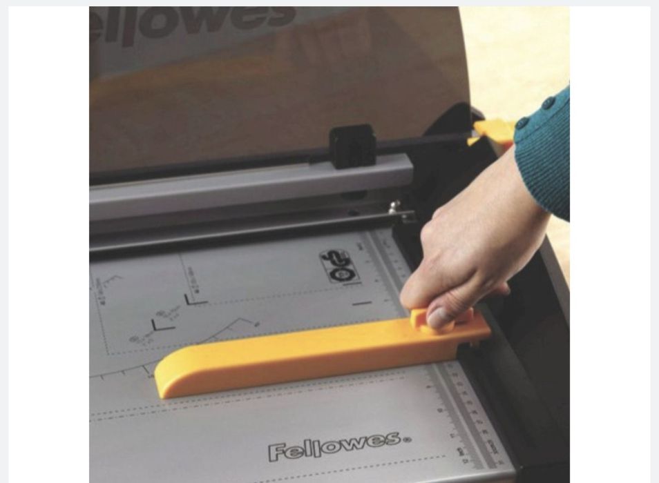 Gilotyna do papieru Fellowes plasma A3