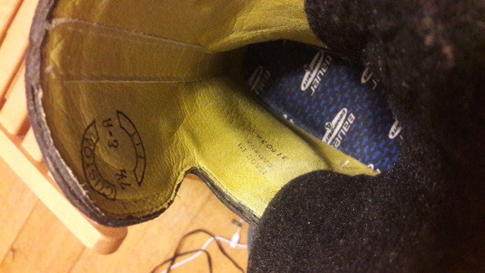 Bauer łyżwy hokejowe rozm.7,5