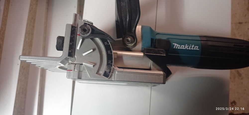 Lamelownica frezarka nutowa PJ7000 makita