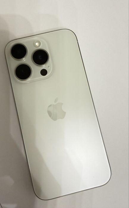 Apple iPhone 15 Pro 128GB White Titanium