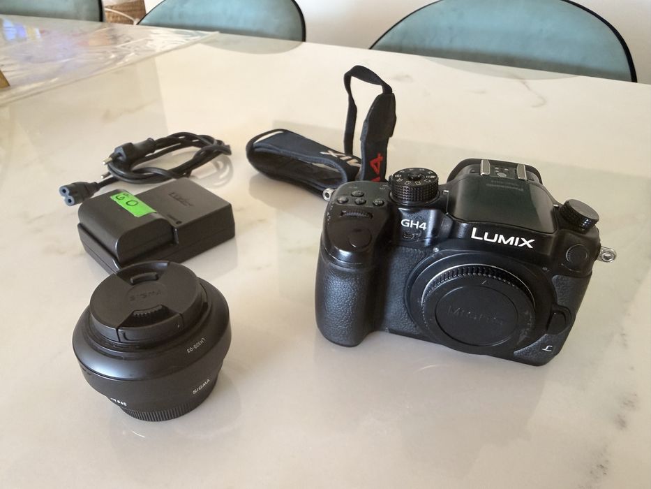Câmara Fotografica Panasonic Lumix GH4 Hibrida