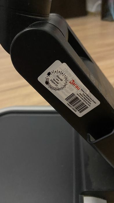 Тримач підставка для монітора