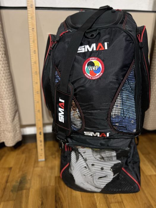 Спортивно тренувальна сумка рюкзак SMAI WKF