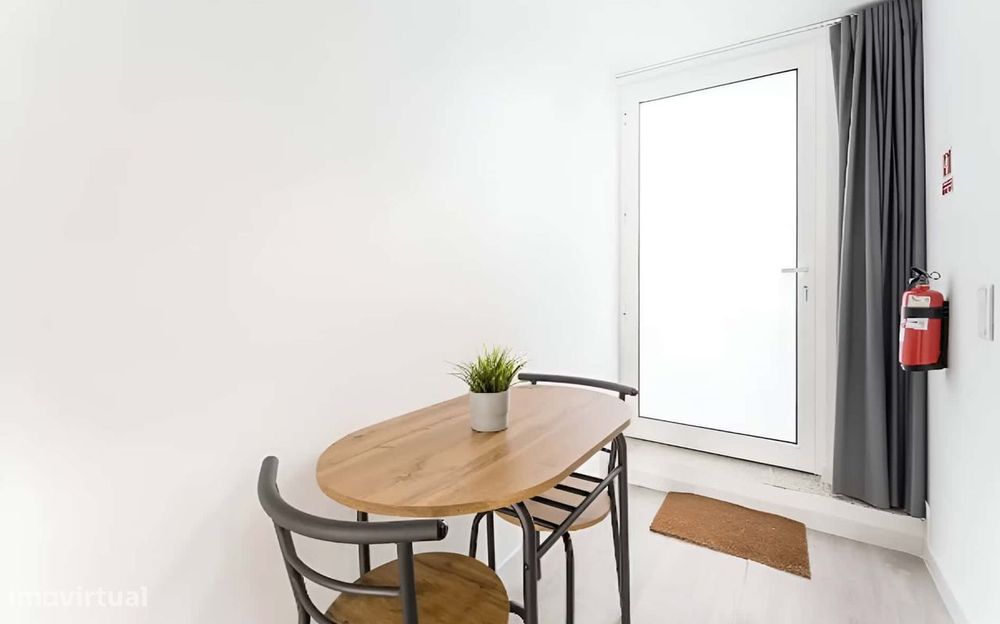 Spacious studio in Porto