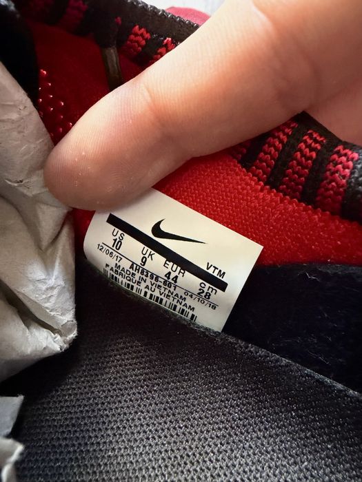 Nike flyknit trainer red czerwone 44