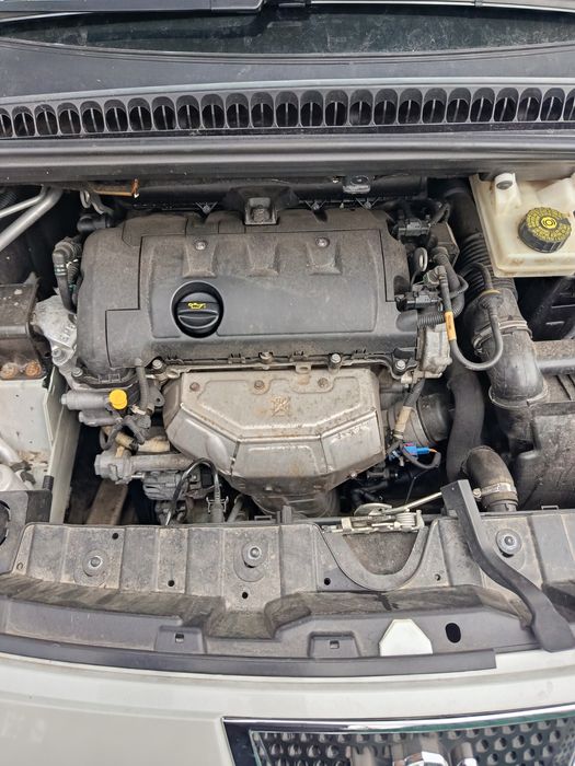 Продам Пежо 3008