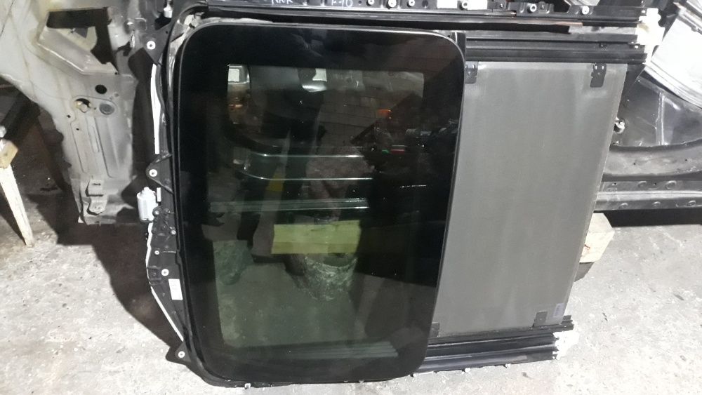 Люк стекло (комплект) БМВ BMW G30 F10 E60