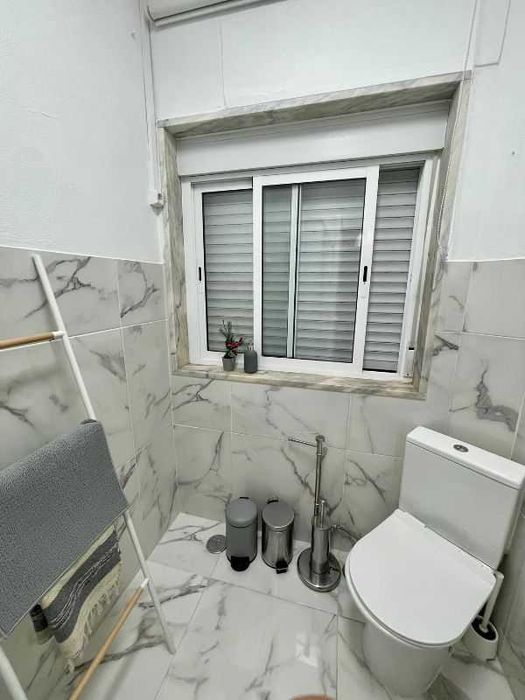 Quarto Casal Corroios 2 Km Estação Comboios