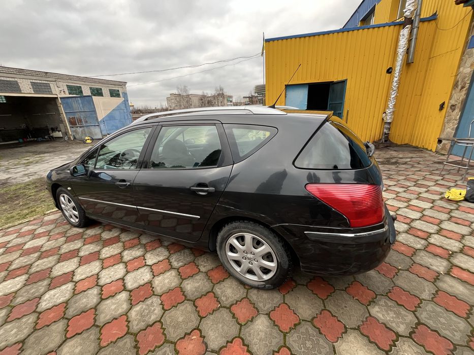 Продам хороше авто Peugeot