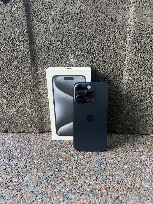 iPhone 15 Pro | 128GB + etui