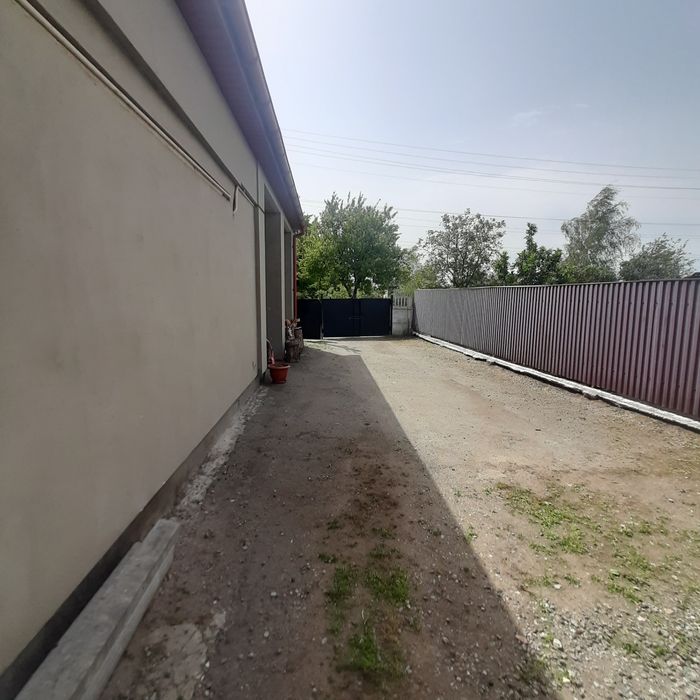 Продам большой 2эт дом