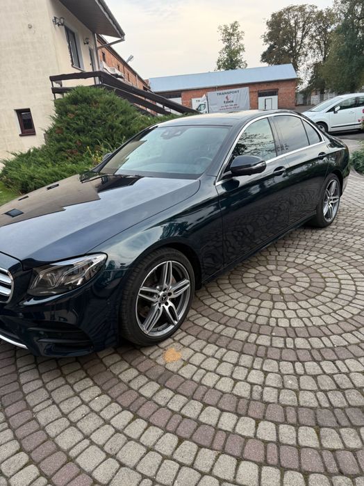 Mercedes E220 W213