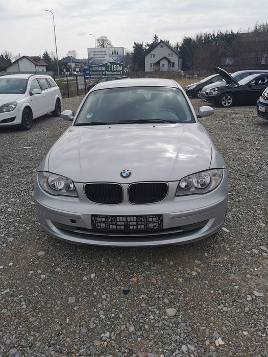 Bmw1.  2.0 benzyna