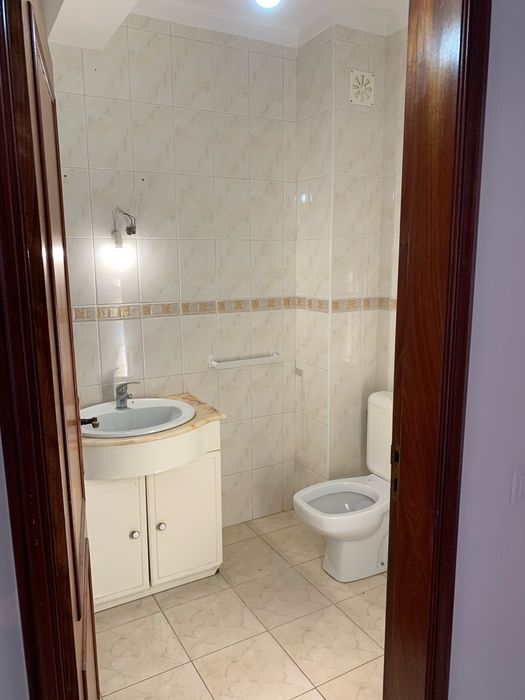 Apartamento T2 / fevereiro 2026 / com garagem a longo prazo