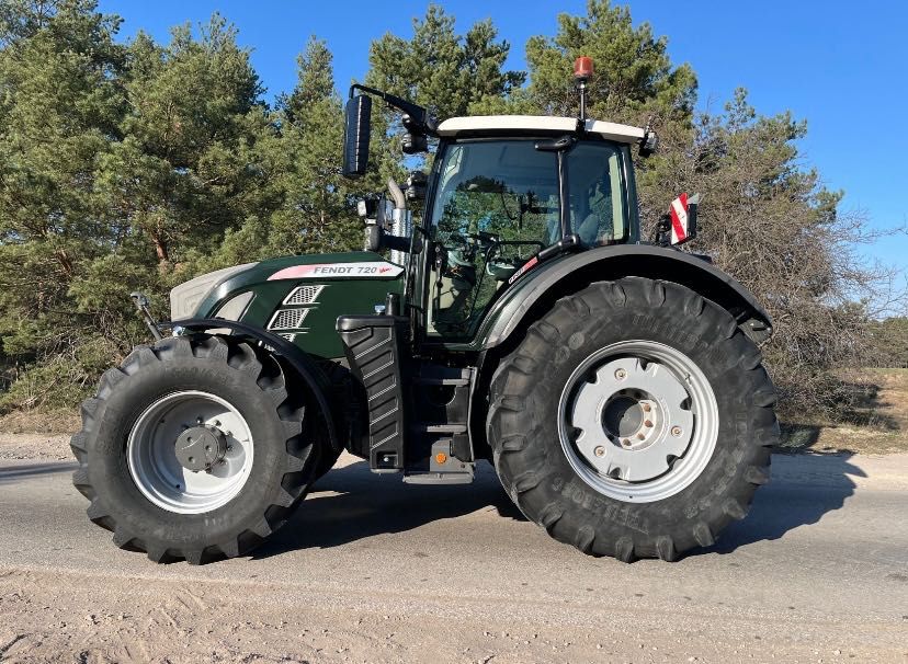 Fendt 720 vario profi plus