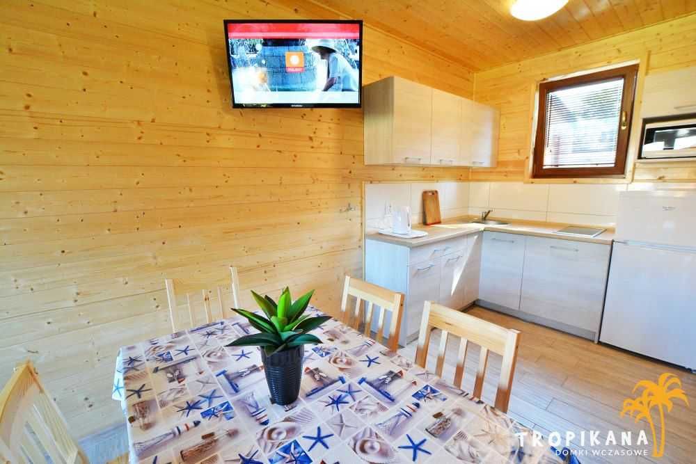 Domki Tropikana Mielno 400m do Morza i 400m do Jeziora
