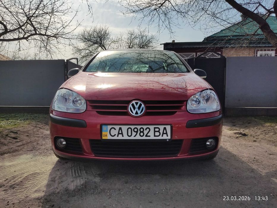 Продам VW Golf 5