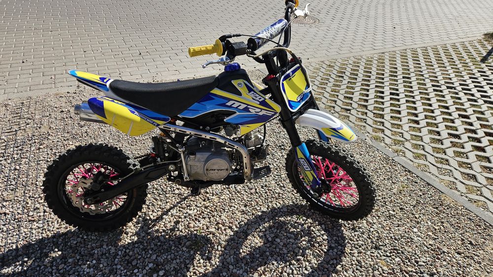 Motor Pitbike cross MRF120 9KM dużo dodatków