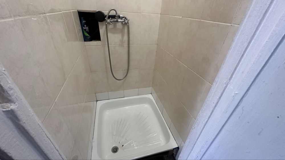 Комната в коммуне в Малиновском районе