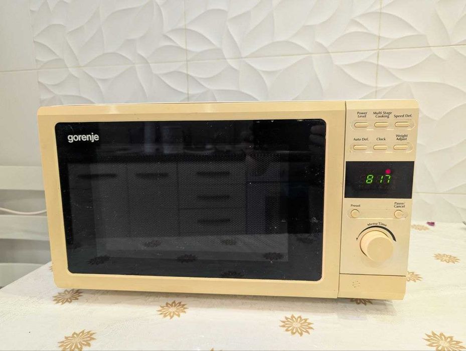 Мікрохвильова піч Gorenje (є дефект)